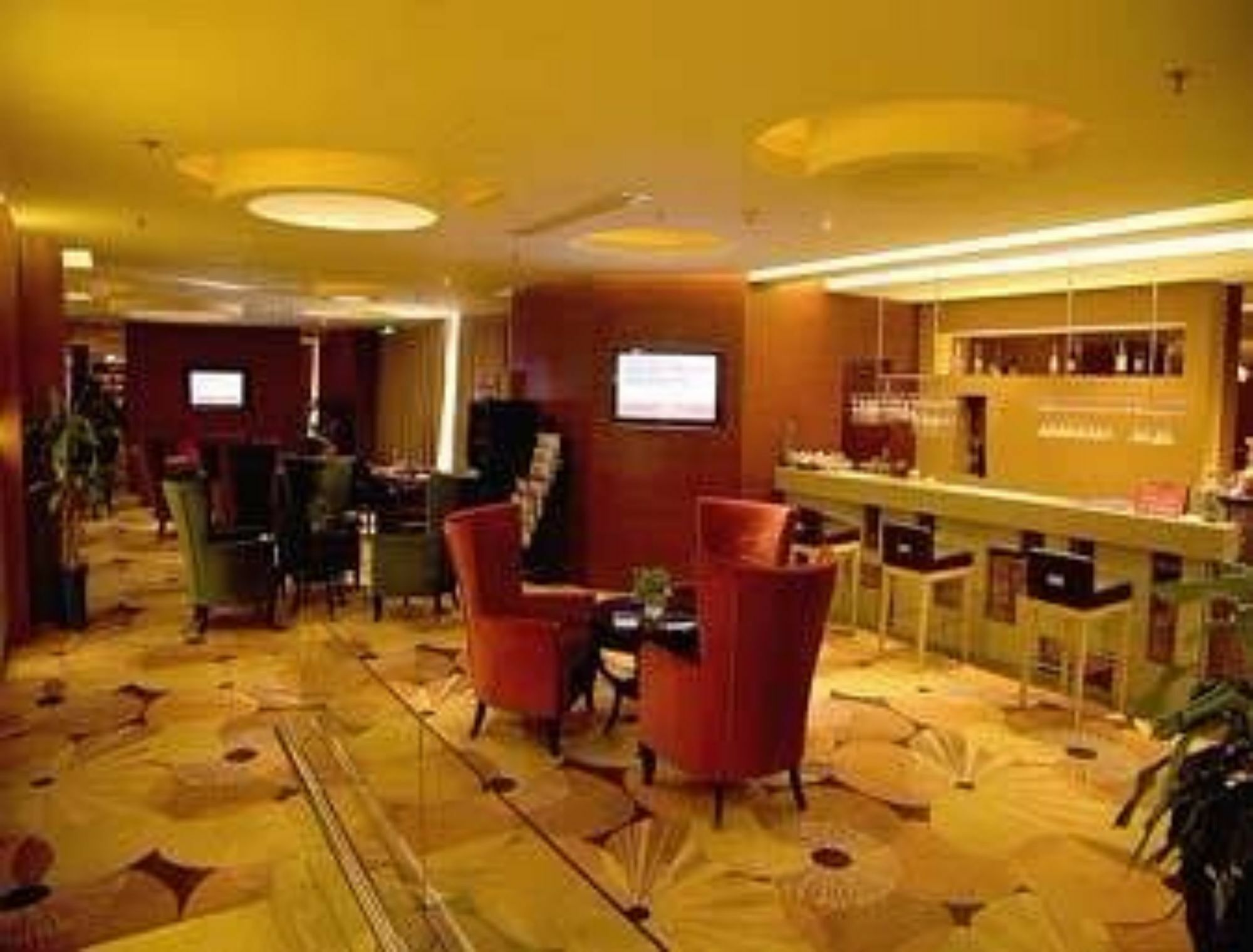 Ramada Zibo Hotel Restaurace fotografie